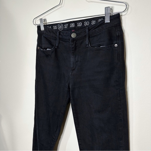 Earnest Sewn Black Skinny Mid Rise Jeans - Brand Carried by Anthropologie - Picture 4 of 6